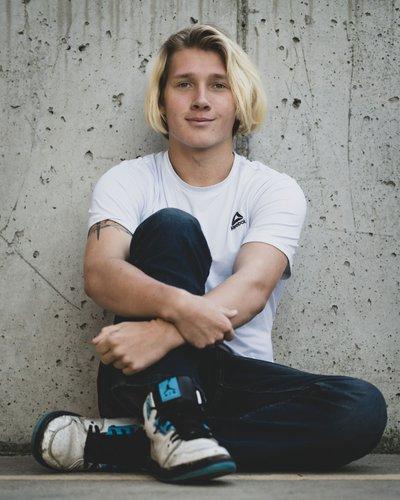 mobile - carousel-hero-element image-14